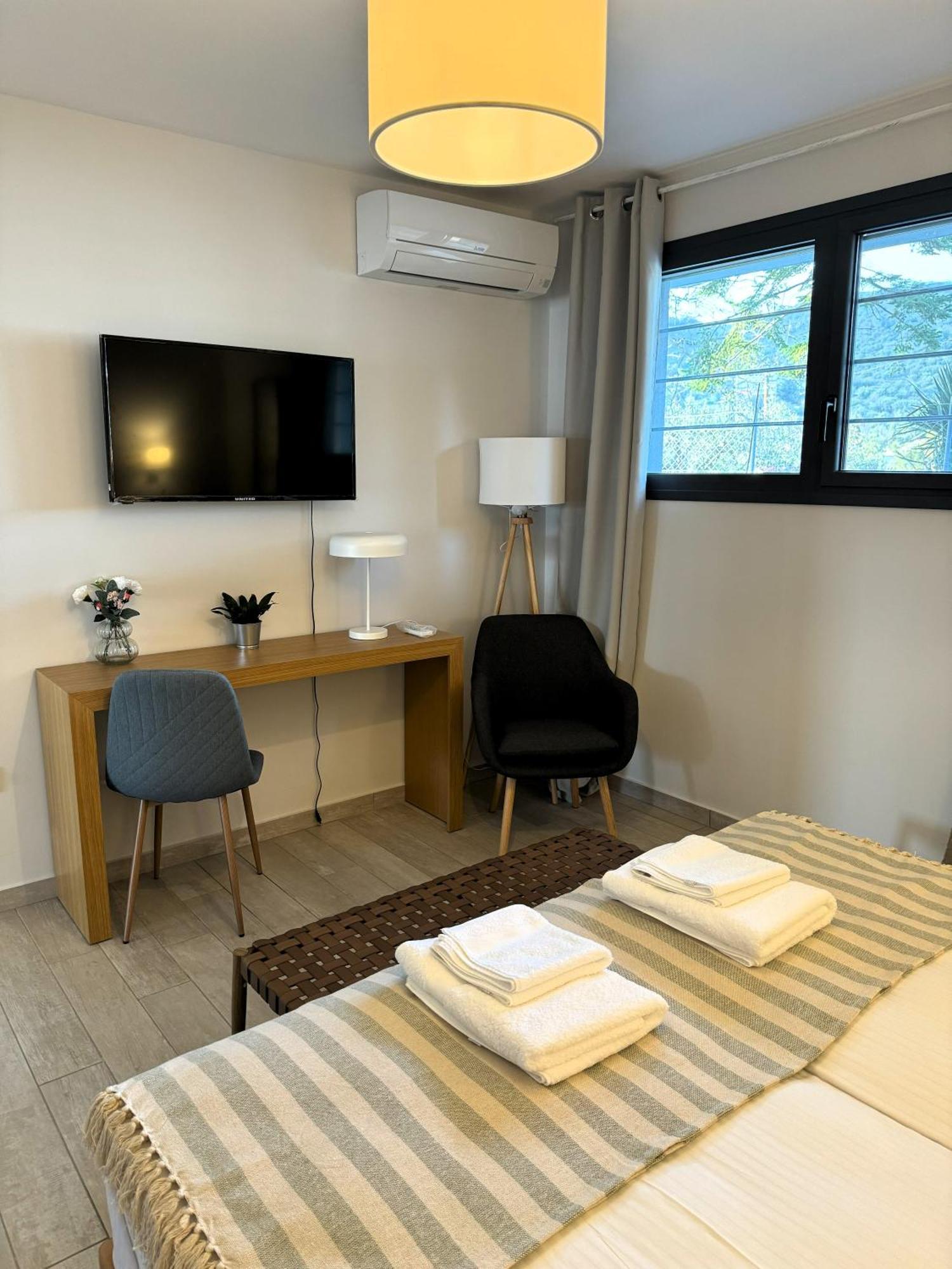 Acra Melia Palaiontsiflikion Exterior foto